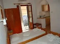 Mersina And Studios Apartment Naousa (Paros)